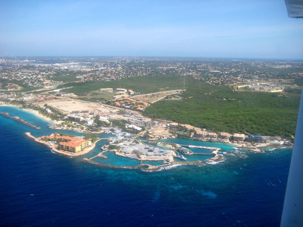 Ocean Sky Apartments Willemstad Exterior foto